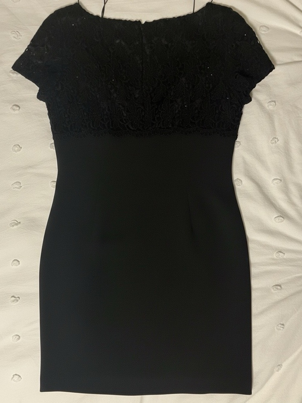 Carmen Marc Valvo Beaded Lace Cocktail Dress - 90s EUC - Fits Modern 8/10 - Picture 3 of 9
